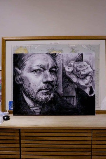 ITHAKA, LE NOUVEAU FILM POUR LA LIBÉRATION DE JULIAN ASSANGE