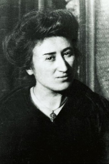 C'est l'avenir d'un socialisme humaniste que cette guerre est (...)