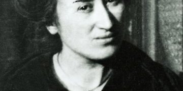 C'est l'avenir d'un socialisme humaniste que cette guerre est (...)