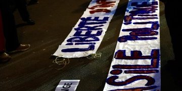 Rassemblement pour exiger l'asile politique de Julian Assange en (...)